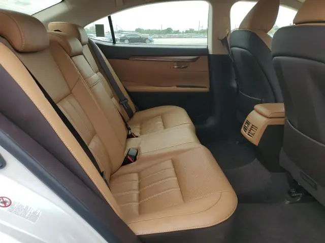 2017 LEXUS ES 300H  