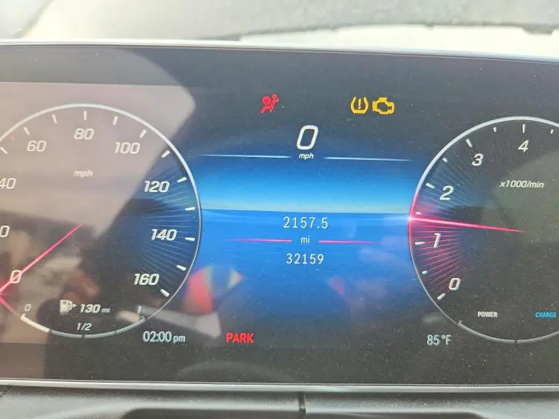 2024 MERCEDES-BENZ C 300  