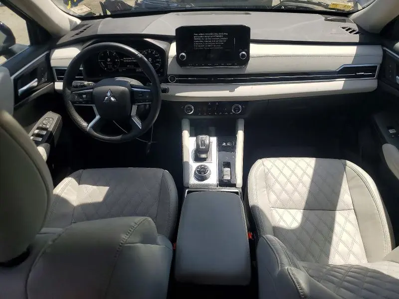 2023 MITSUBISHI OUTLANDER SEL  