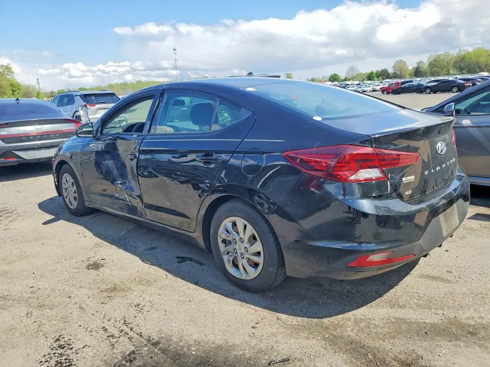 2019 HYUNDAI ELANTRA SE  