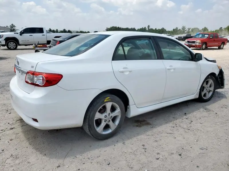 2011 TOYOTA COROLLA BASE  