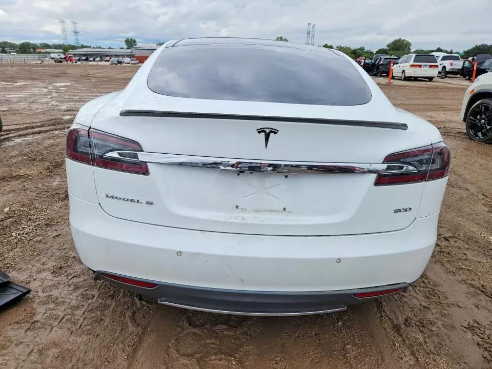 2016 TESLA MODEL S   