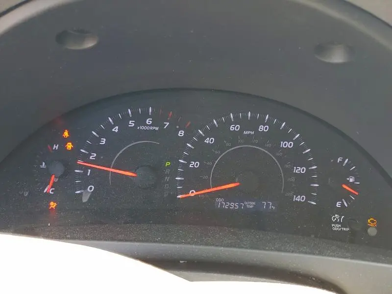 2010 TOYOTA CAMRY BASE  