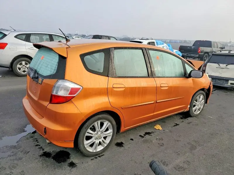 2011 HONDA FIT SPORT  