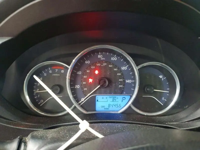2014 TOYOTA COROLLA LE PLUS  