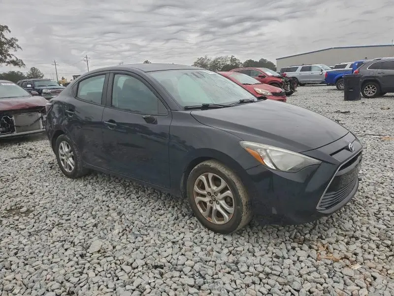 2017 TOYOTA YARIS IA   