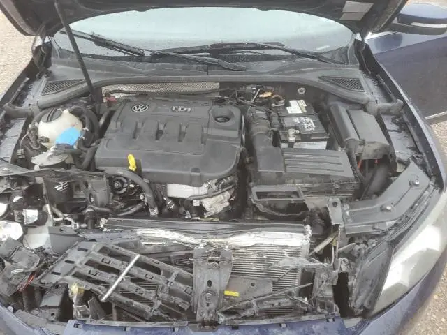 2015 VOLKSWAGEN PASSAT SEL  