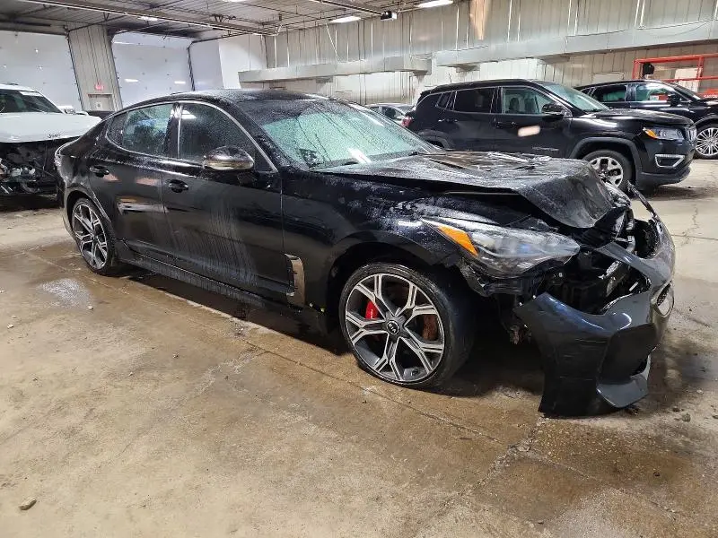 2021 KIA STINGER GT  