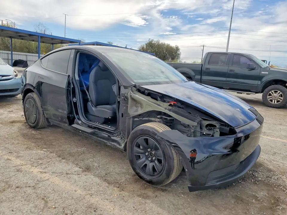 2026 TESLA MODEL Y   