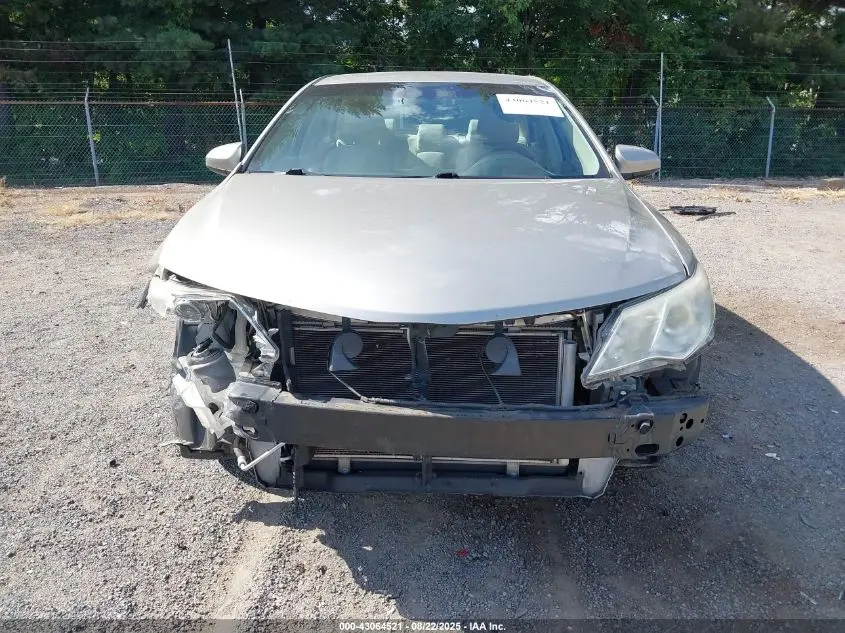 2014 TOYOTA CAMRY LE