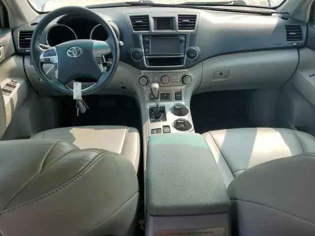 2013 TOYOTA HIGHLANDER BASE  