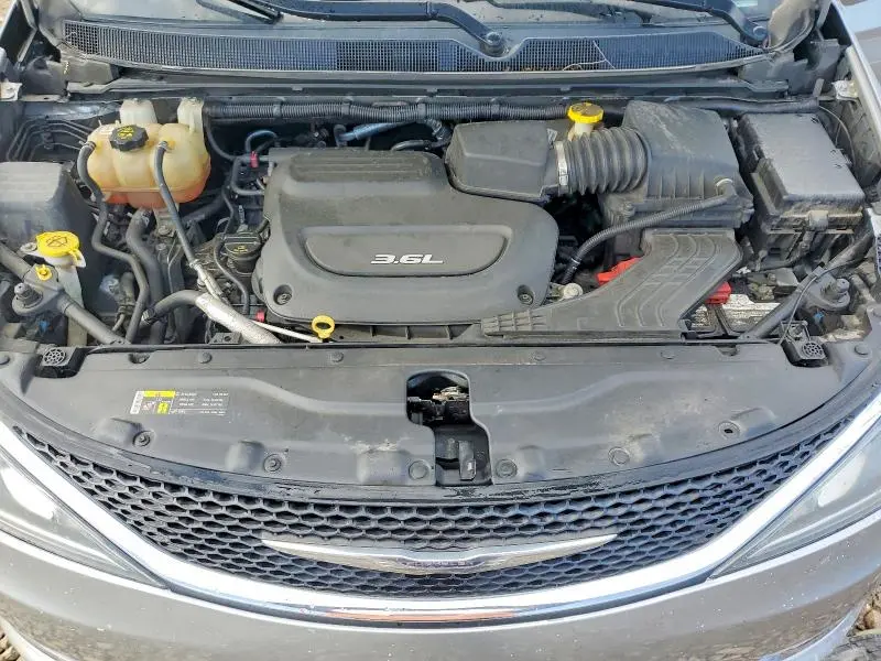 2017 CHRYSLER PACIFICA TOURING L  