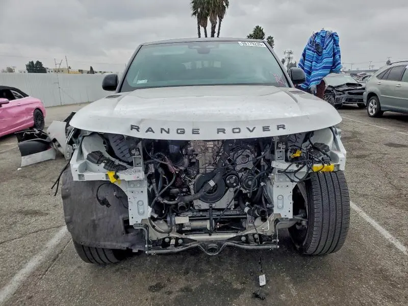 2024 LAND ROVER RANGE ROVER SPORT SE  