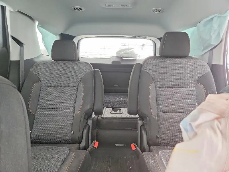 2021 CHEVROLET TRAVERSE LT  