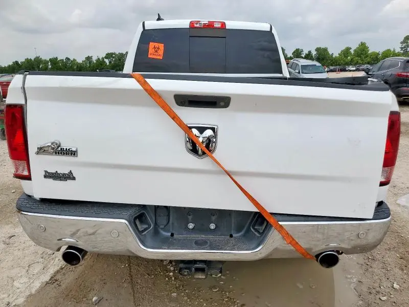 2017 RAM 1500 SLT  