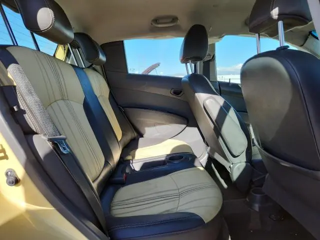 2015 CHEVROLET SPARK 1LT  