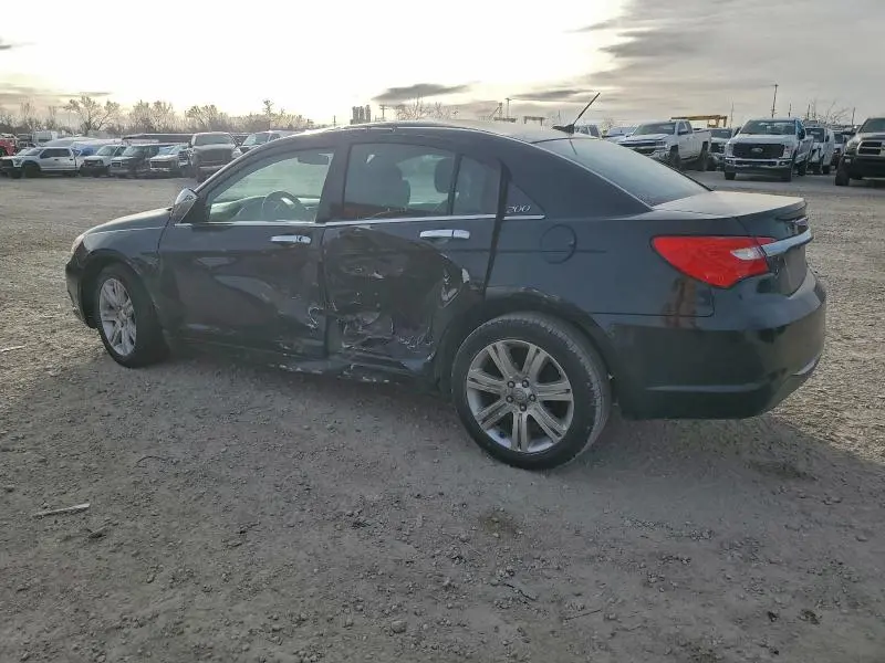 2013 CHRYSLER 200 LX  