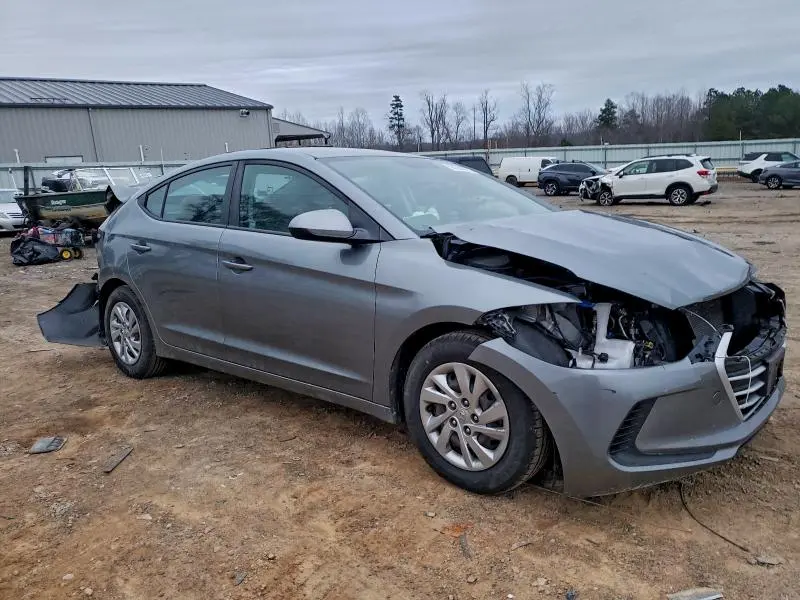 2018 HYUNDAI ELANTRA SE  