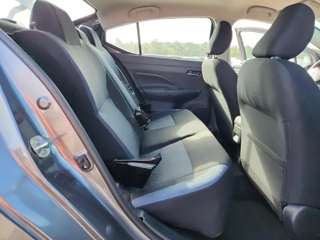 2024 NISSAN VERSA SV  