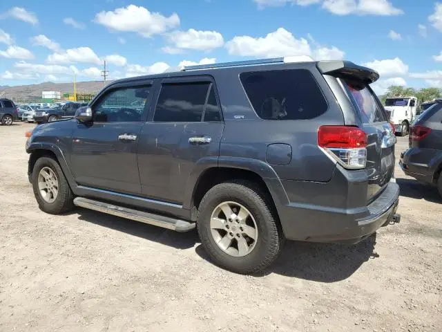 2011 TOYOTA 4RUNNER SR5  