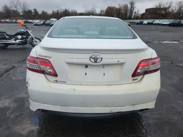 2010 TOYOTA CAMRY BASE  