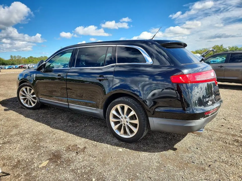 2010 LINCOLN MKT   