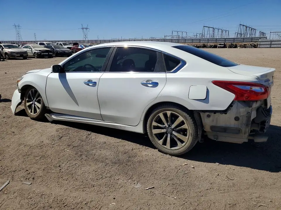 2016 NISSAN ALTIMA 2.5 SR  