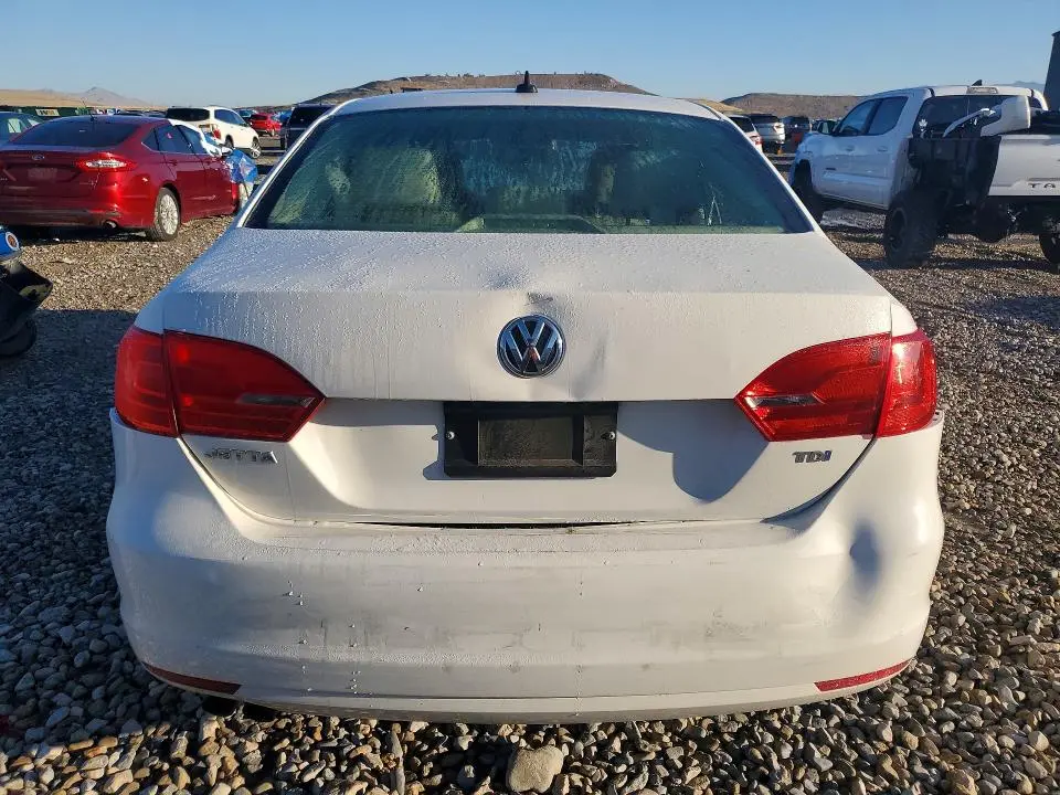2014 VOLKSWAGEN JETTA TDI  