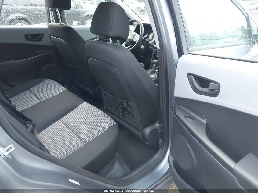 2020 HYUNDAI KONA SE
