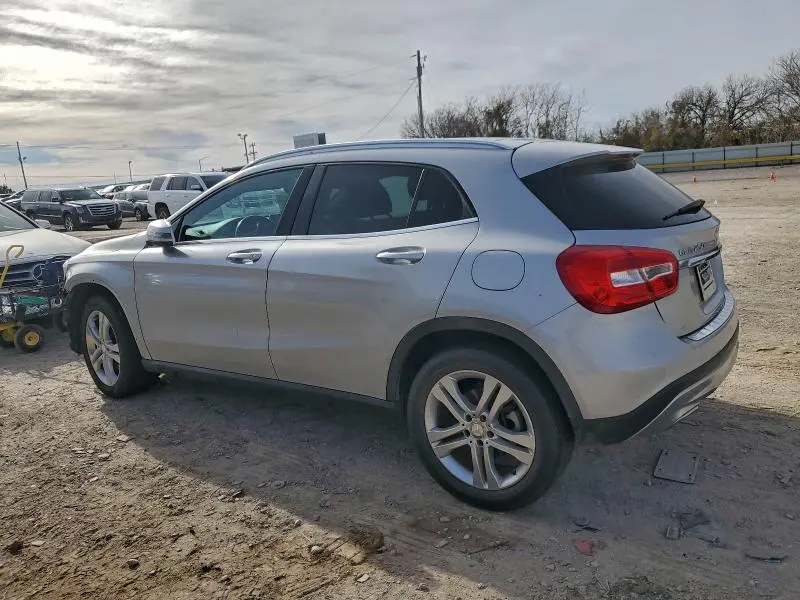 2017 MERCEDES-BENZ GLA 250 4MATIC  
