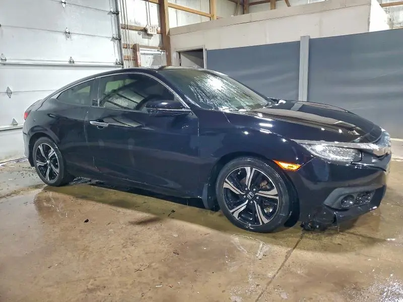 2017 HONDA CIVIC TOURING  