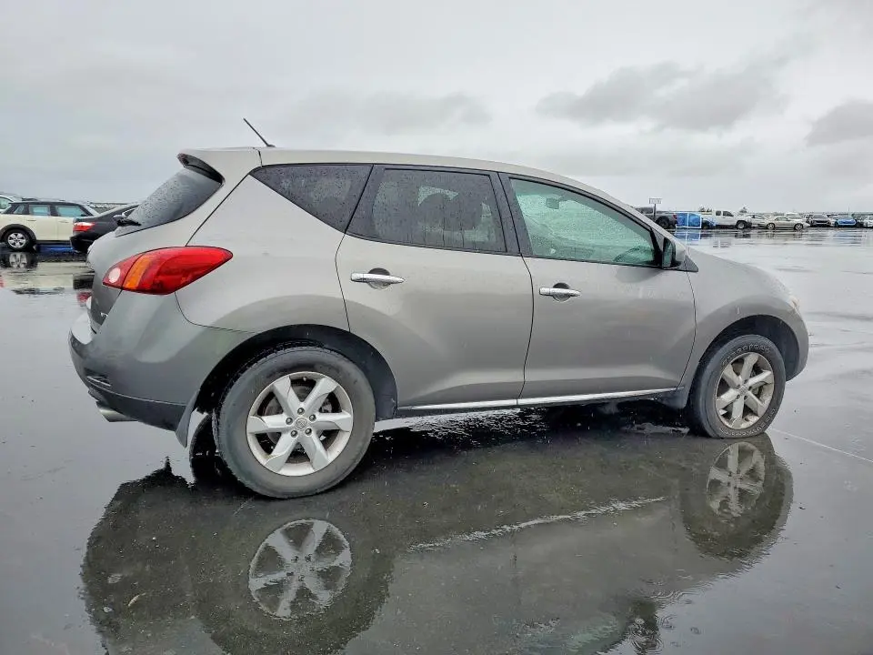 2010 NISSAN MURANO S  