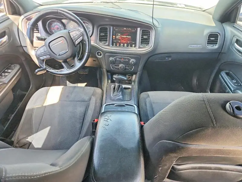 2015 DODGE CHARGER SE  