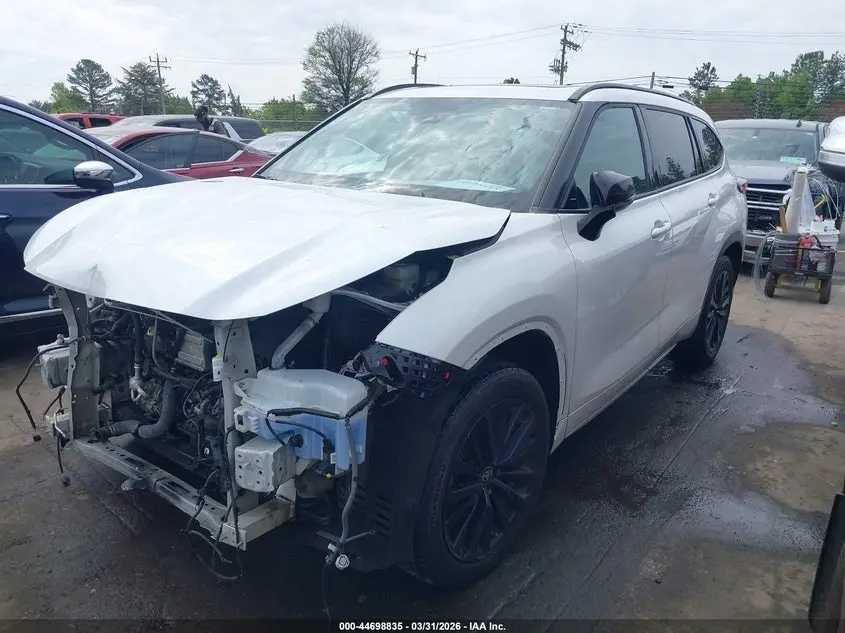 2023 TOYOTA HIGHLANDER XSE