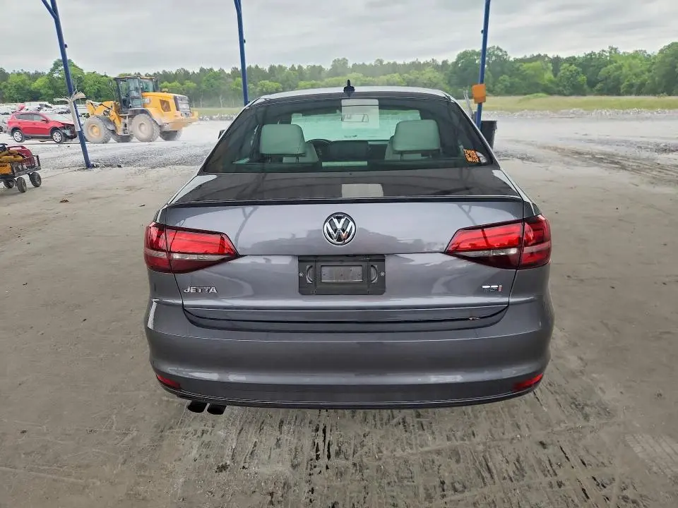 2016 VOLKSWAGEN JETTA SPORT  