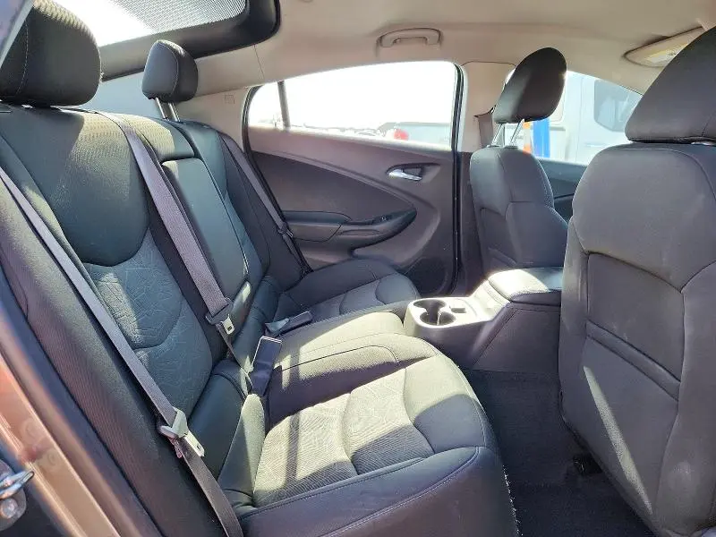 2016 CHEVROLET VOLT LT  
