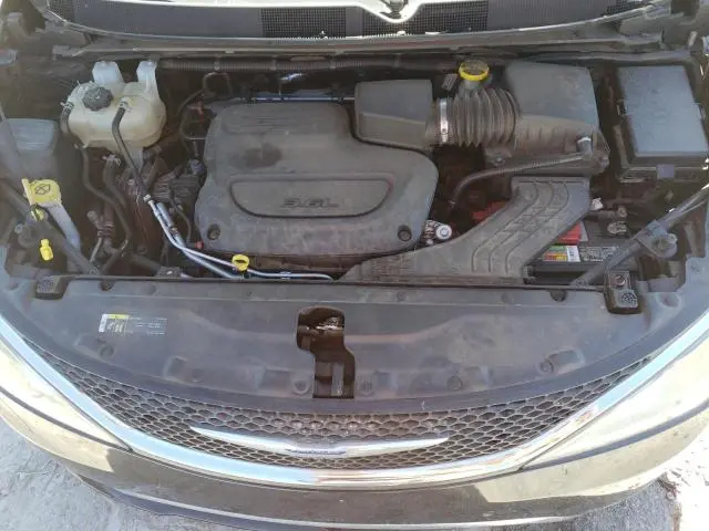 2020 CHRYSLER PACIFICA TOURING  