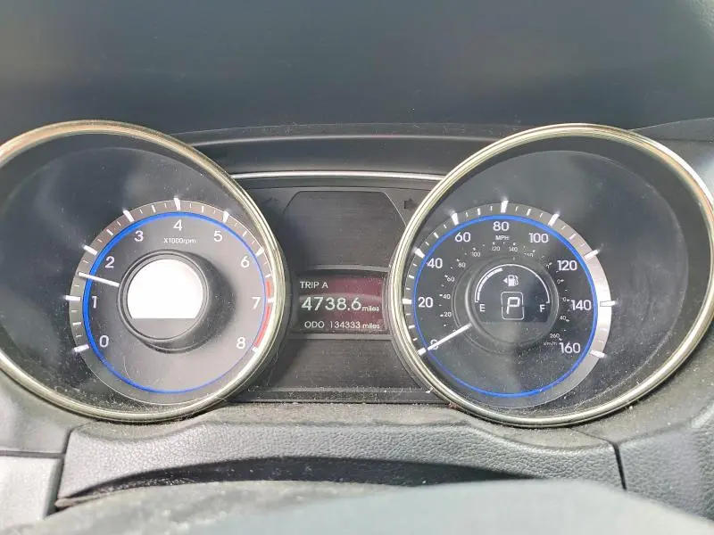 2012 HYUNDAI SONATA GLS  