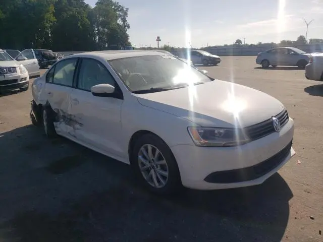2012 VOLKSWAGEN JETTA SE  