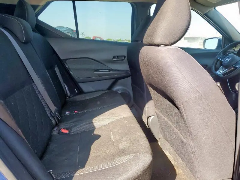 2020 NISSAN KICKS SV