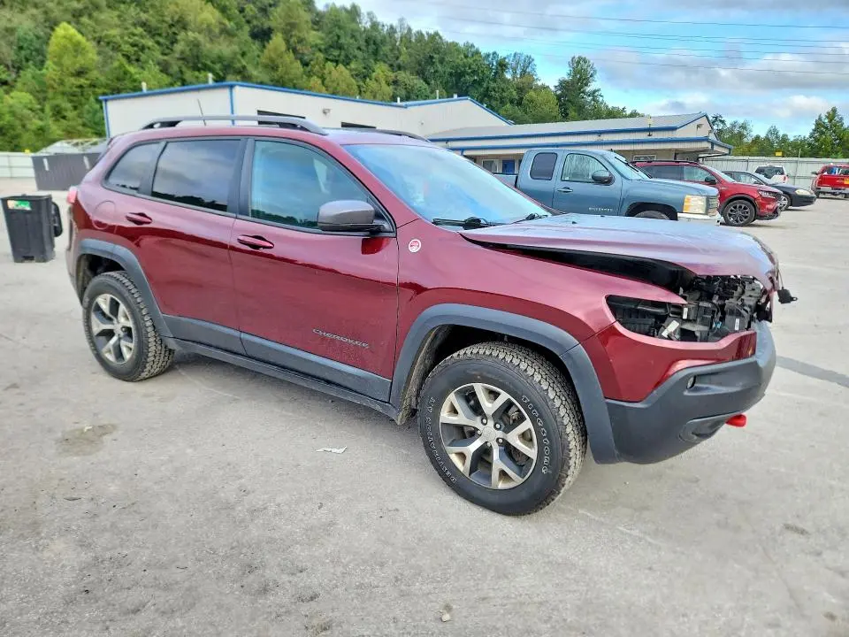 2019 JEEP CHEROKEE TRAILHAWK  