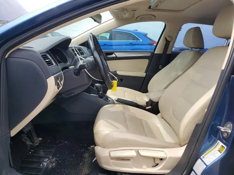 2017 VOLKSWAGEN JETTA   