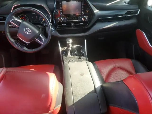 2021 TOYOTA HIGHLANDER XSE  