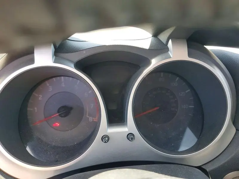 2011 NISSAN JUKE S  