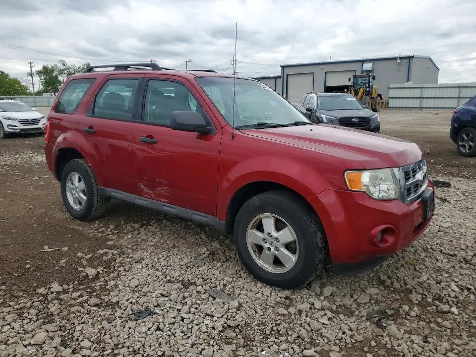 2010 FORD ESCAPE XLS  