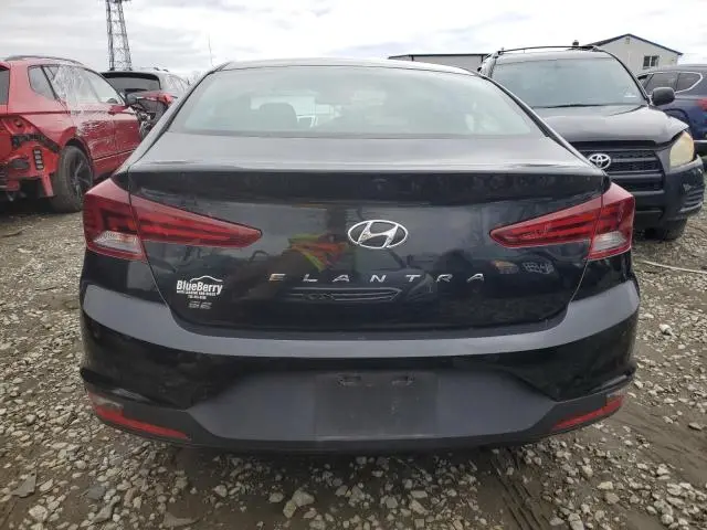 2020 HYUNDAI ELANTRA SE  