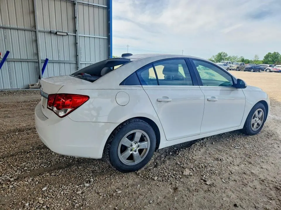 2015 CHEVROLET CRUZE LT  