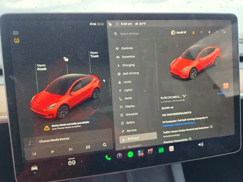 2025 TESLA MODEL Y   