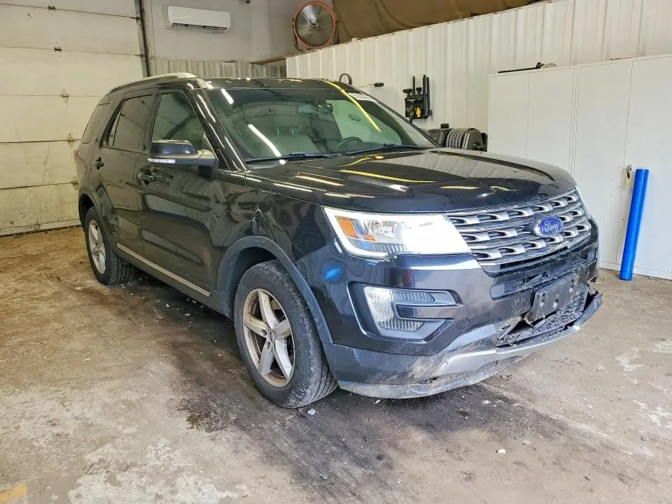 2016 FORD EXPLORER XLT  
