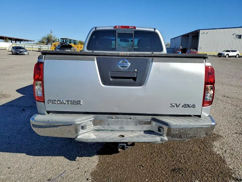 2011 NISSAN FRONTIER SV  